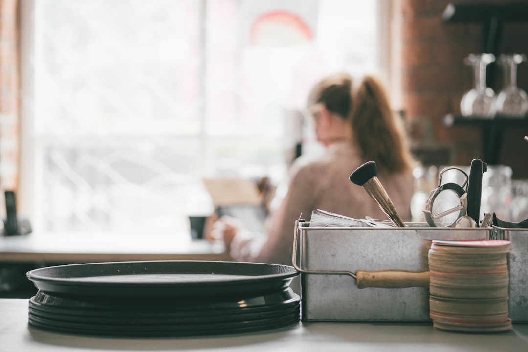 2026年、小倉の飲食店経営者が直面するMEOの課題とAI活用の必然性