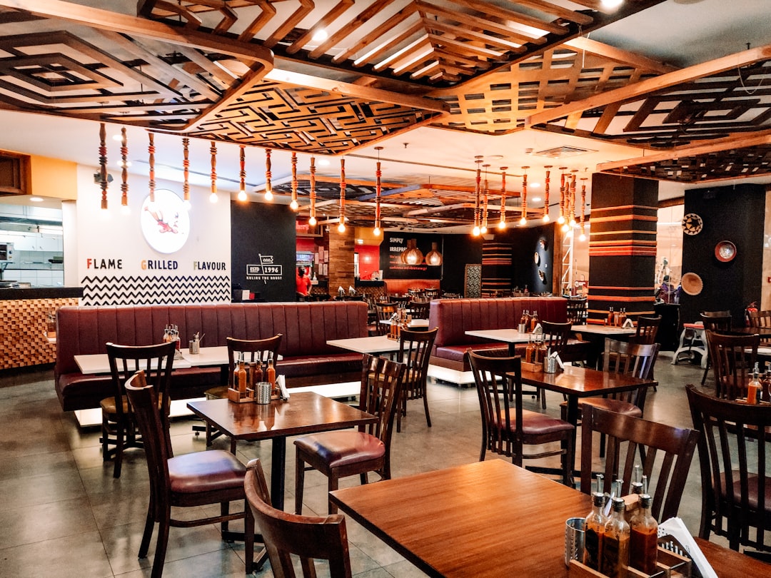 AIが変える！飲食店Webサイトの「評判形成」と「集客力」